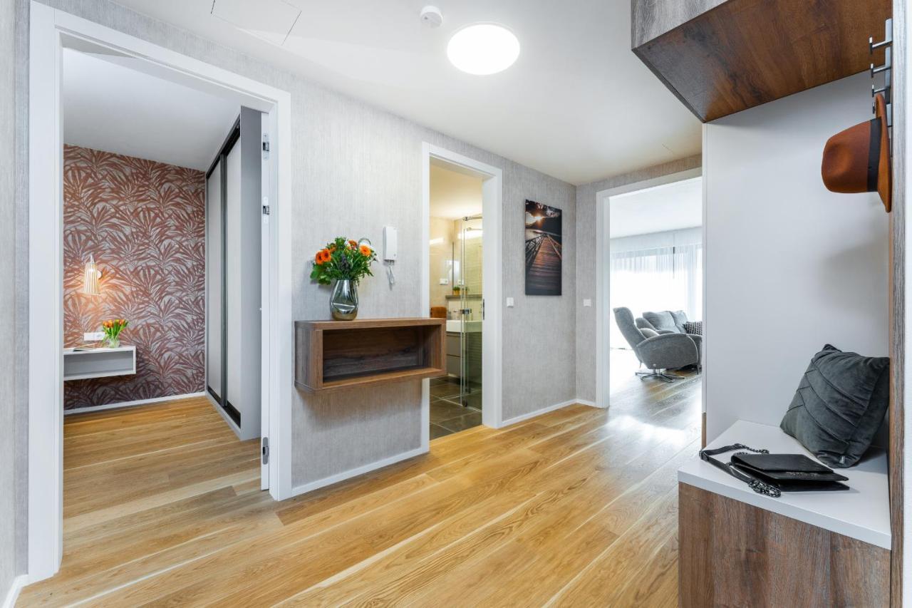 Apartament I313 Molo Lipno With Private Wellness Lipno nad Vltavou Exteriör bild